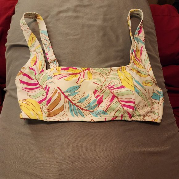 Women's 2 Peice Bathing Suit - Picture 4 of 7